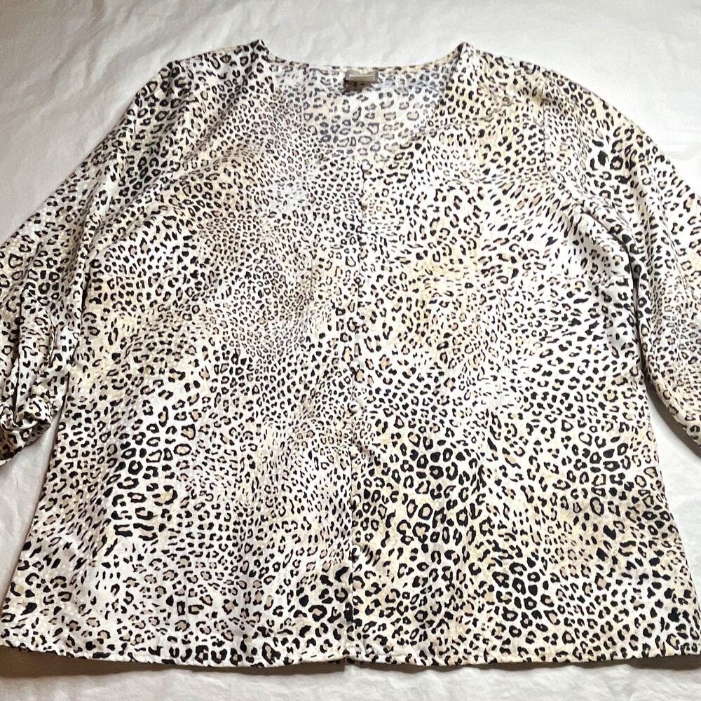 Chico’s Women’s Size 8/10 Beige /Black Leopard Print Round Neck Button Front